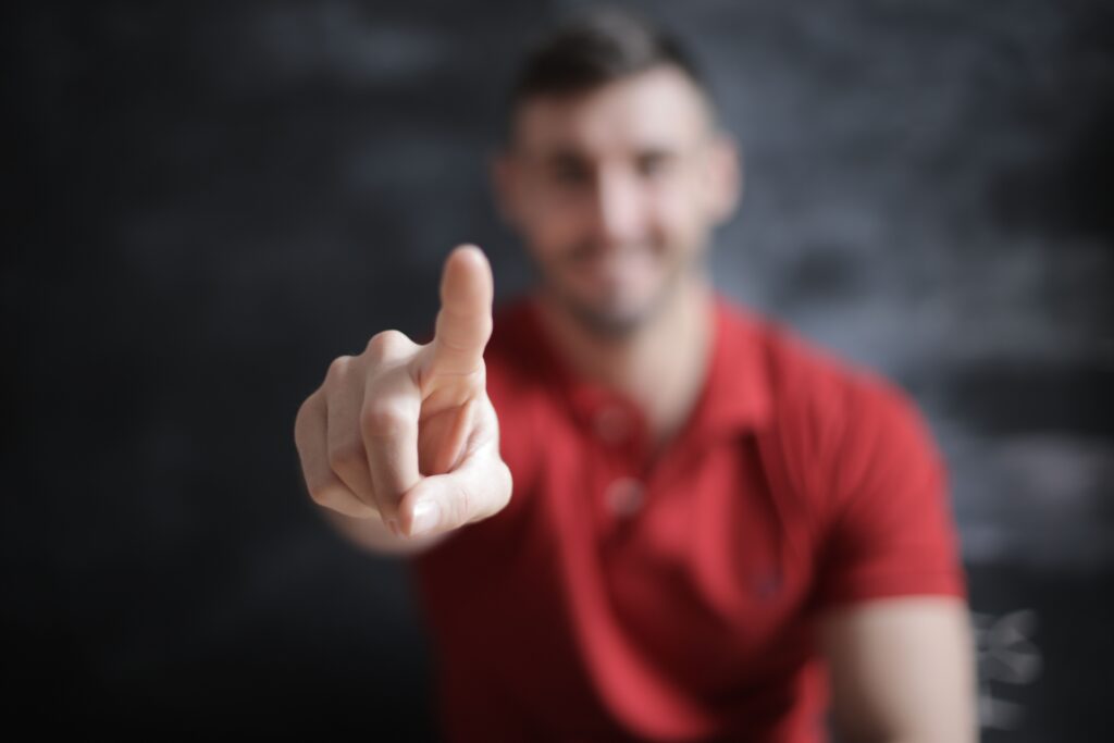 ¿Cómo mantener una actitud optimista sin renunciar al pensamiento crítico?